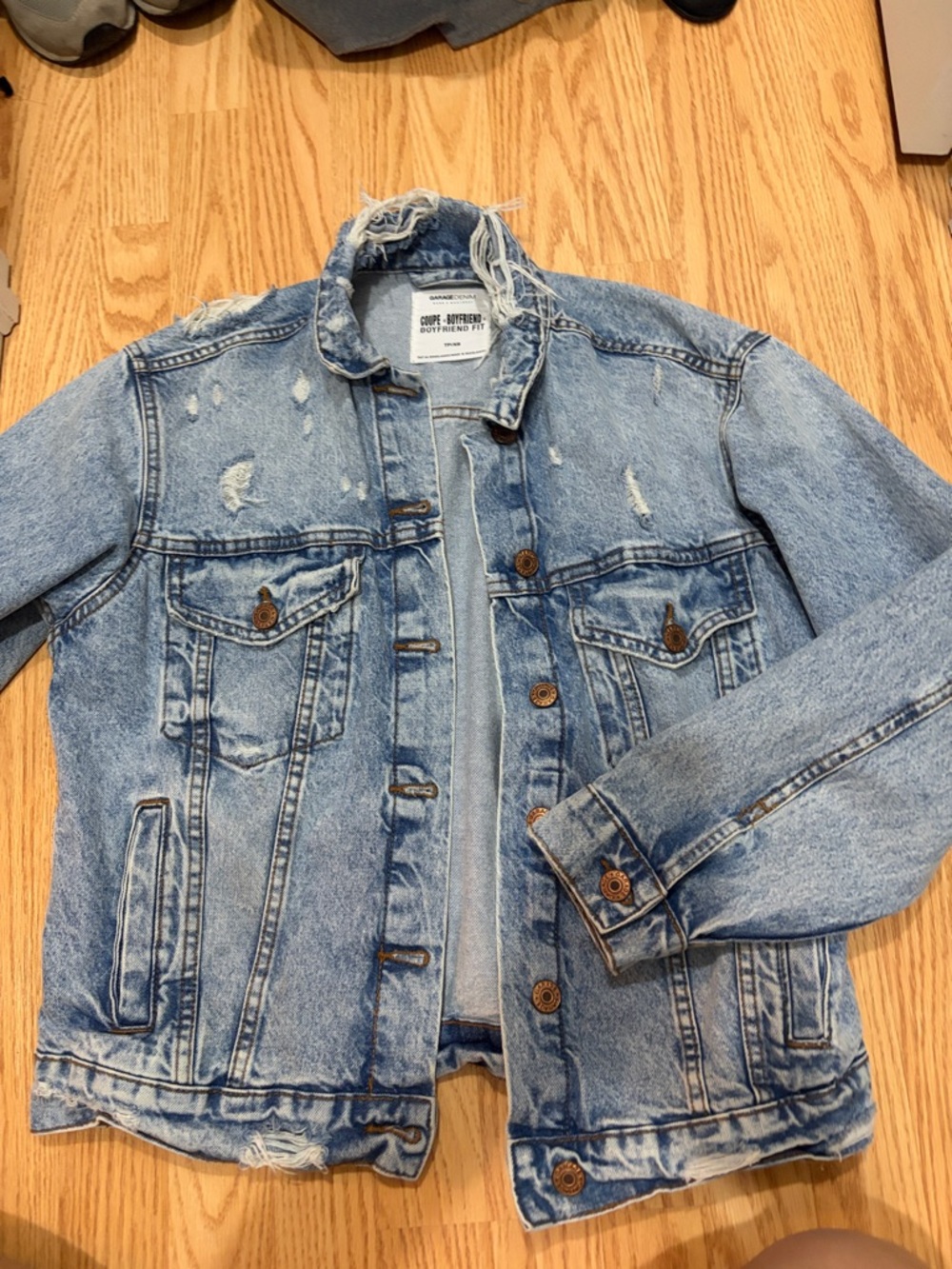 Boyfriend fit Garage Denim Jacket